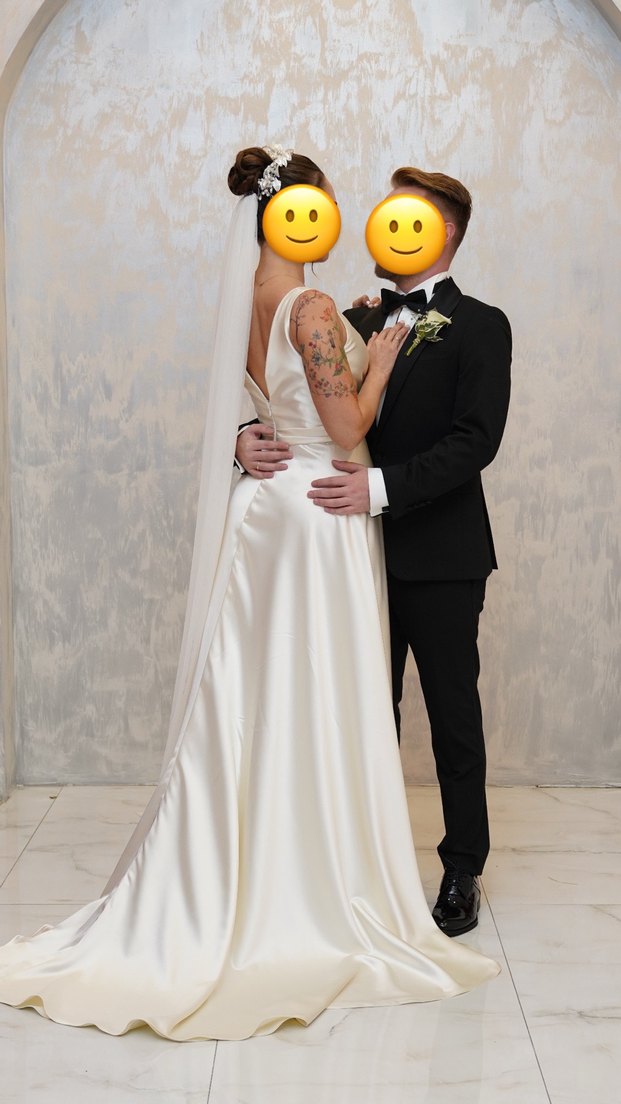 Saten Kırık beyaz gelinlik - Görsel 3