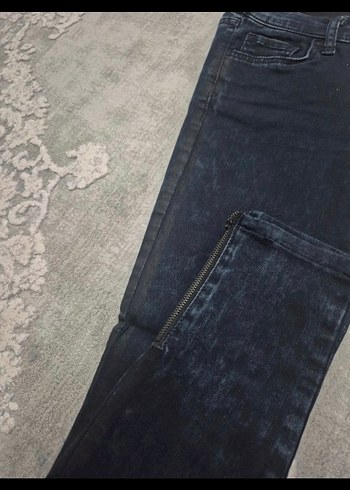 Gri Batik Desenli Kemerli Kadın Jean - Görsel 3