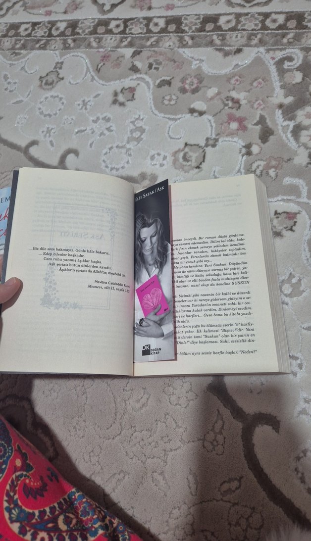 Elif Şafak - Aşk Romanı - Görsel 3