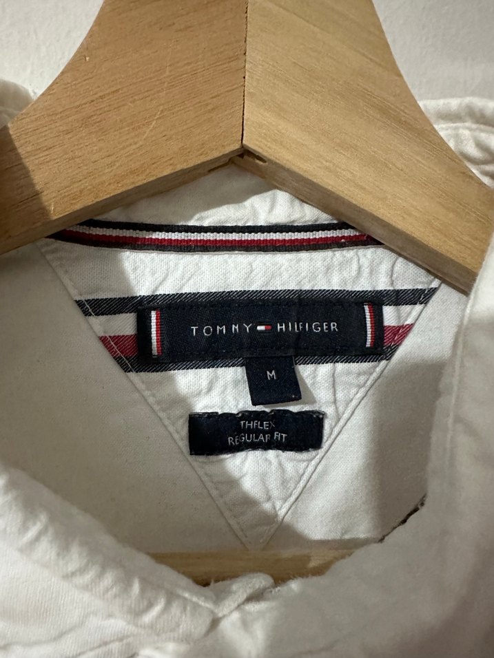 Tommy Hilfiger Beyaz Gömlek  M Beden / Regular Fit (2. El) - Görsel 2