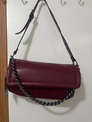 Stradivarius bordo çanta