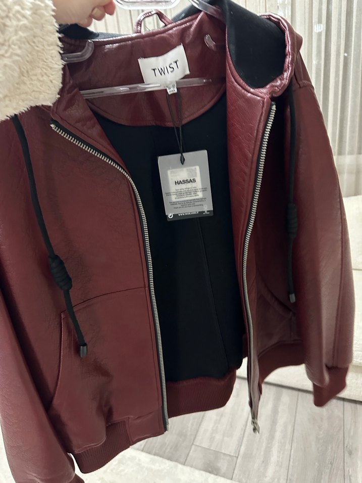 Twist Bordo Kapüşonlu Kadın Deri Ceket - Görsel 2