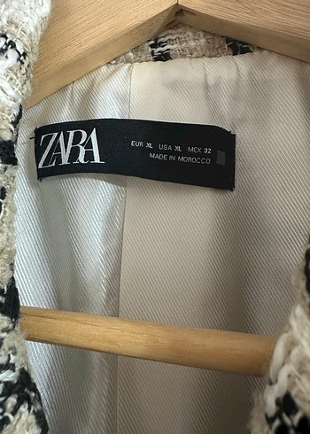 Zara Düğmeli Ekose Midi Kadın Blazer - Görsel 4