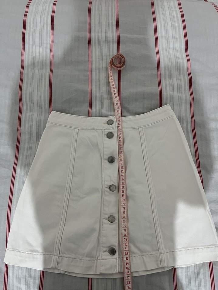 Düğmeli Beyaz Etek - Görsel 2