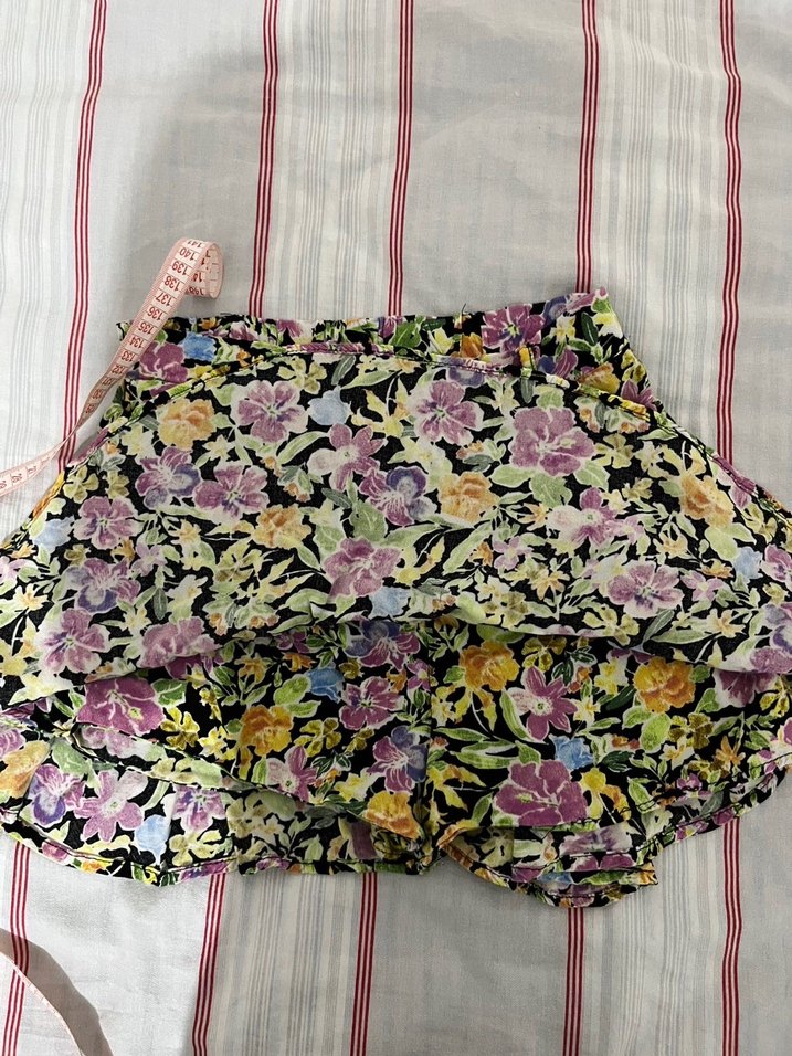 Çiçek Desenli Mini Etek, Fırfırlı, şort etek - Görsel 3