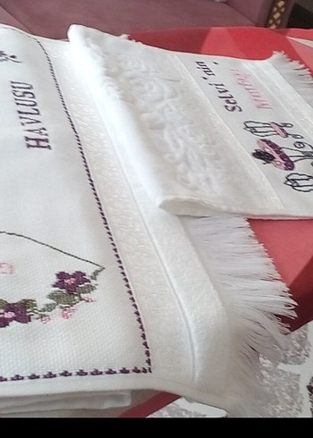 Nakışlı Parlak Beyaz Mutfak Havlusu - Görsel 3