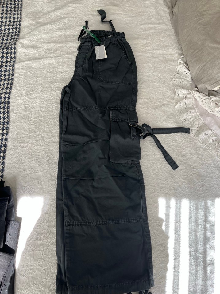 Gri Bol Kesim Kadın Kargo Pantolon - Görsel 4