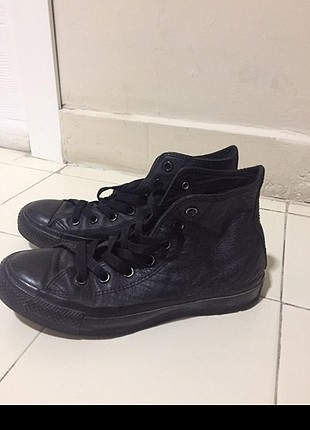 Deri converse 