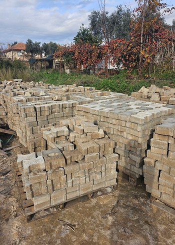 Az kullanilmiş parke ve kilit taşı - Görsel 3