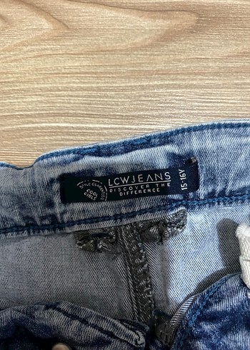 Düğmeli Mavi Kadın Kot Şort - Görsel 2