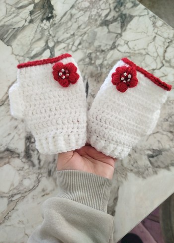 Beyaz Örgü Parmaksız Eldiven - Görsel 2