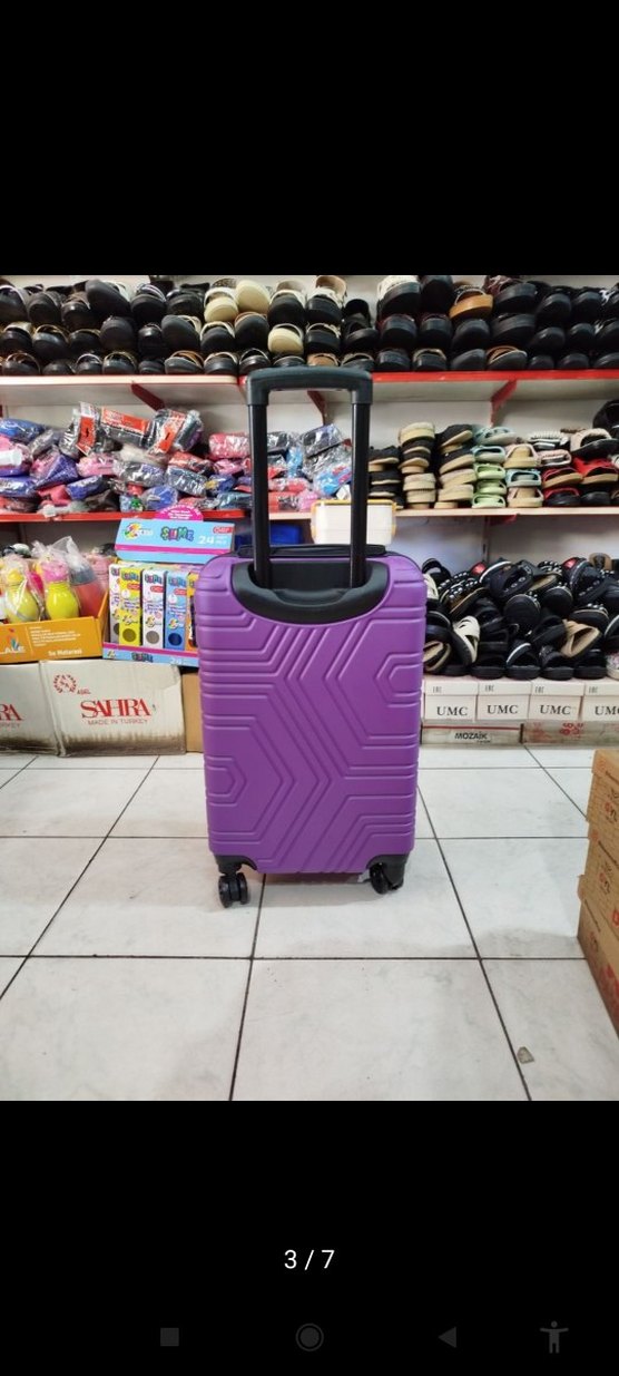 Mor Fermuarlı Erkek Valizi - Görsel 3