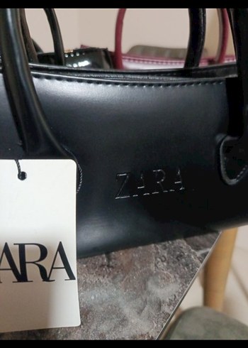 Zara Siyah Parlak Deri Kadın Çanta - Görsel 2
