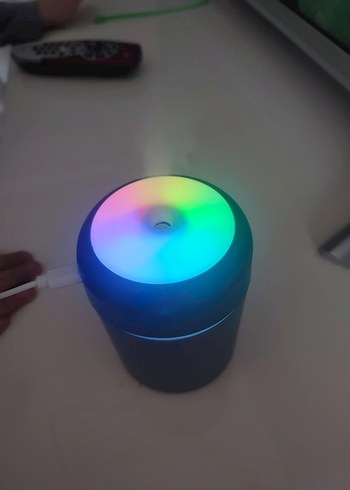 Renkli LED Işıklı Hava Temizleyici ve Nemlendirici - Görsel 2