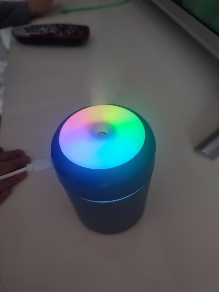 Renkli LED Işıklı Hava Temizleyici ve Nemlendirici - Görsel 2