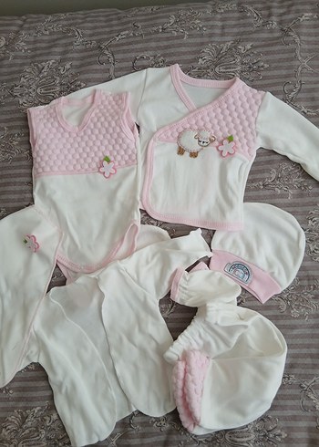 Pembe Dantelli Bebek Hastane Çıkışı Seti15 - Görsel 3