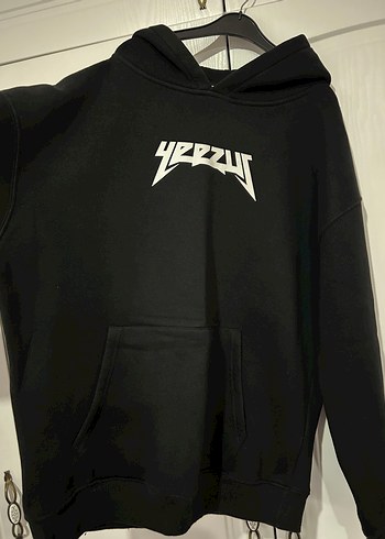 Kapüşonlu Siyah Baskılı Kadın Sweatshirt - Görsel 3