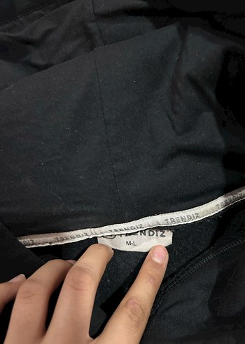 Kapüşonlu Siyah Baskılı Kadın Sweatshirt - Görsel 6