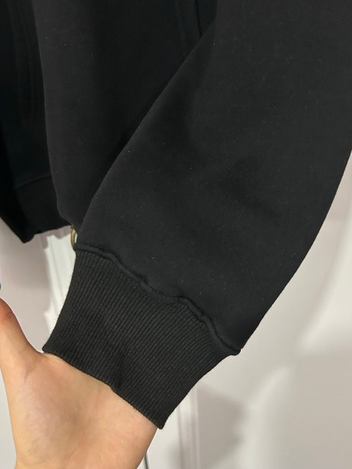 Kapüşonlu Siyah Baskılı Kadın Sweatshirt - Görsel 4