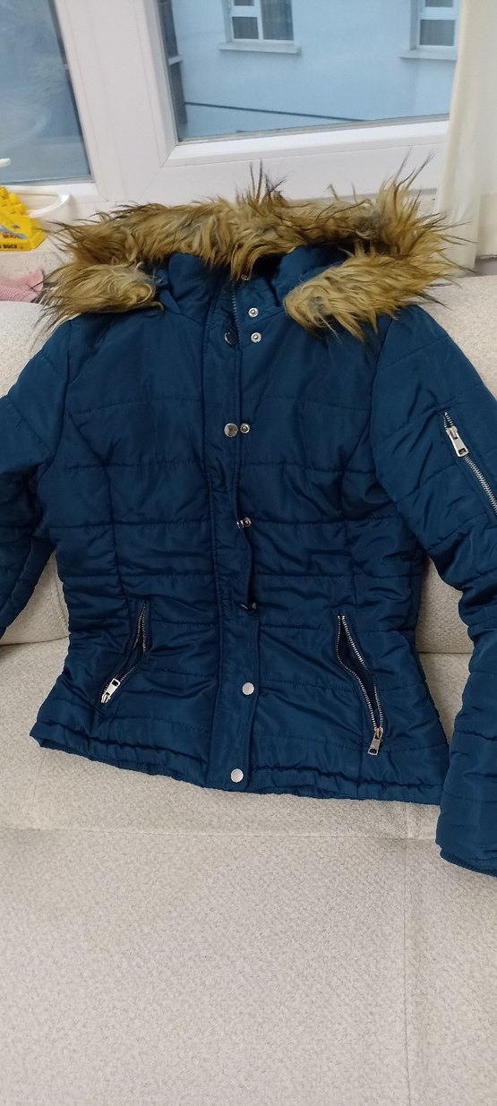 Kadın Mavi Kapüşonlu Kışlık Mont - Görsel 4