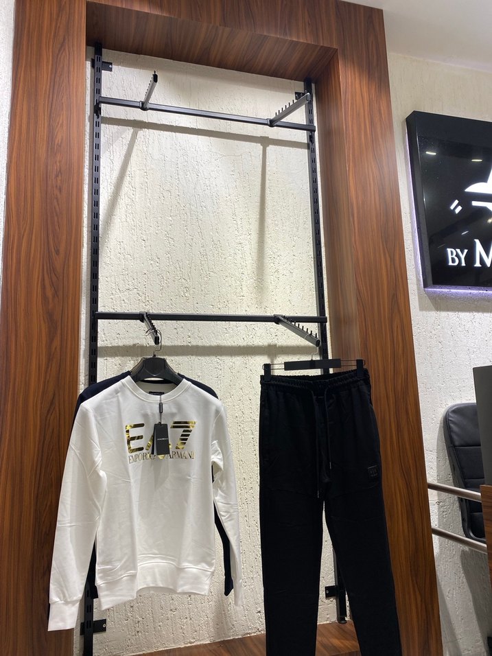 Beyaz Baskılı Pamuklu Erkek Sweatshirt EA7 - Görsel 3