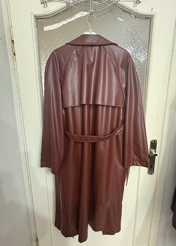 Bordo Deri Kadın Trençkot - Görsel 4