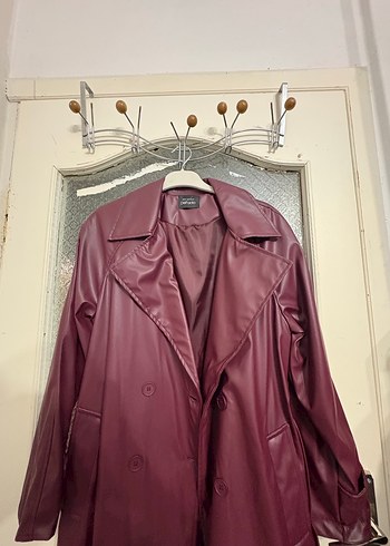 Bordo Deri Uzun Kadın Trençkot - Görsel 3