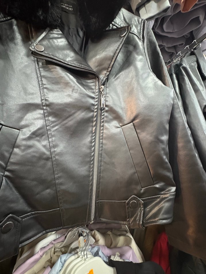 Kadın Siyah Deri Kürklü Biker Ceket - Görsel 3