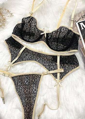 Vintage Nakışlı Siyah Mini Sütyen Takımı S ve L beden var - Görsel 3