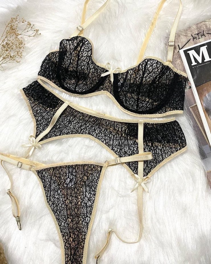 Vintage Nakışlı Siyah Mini Sütyen Takımı S ve L beden var - Görsel 3