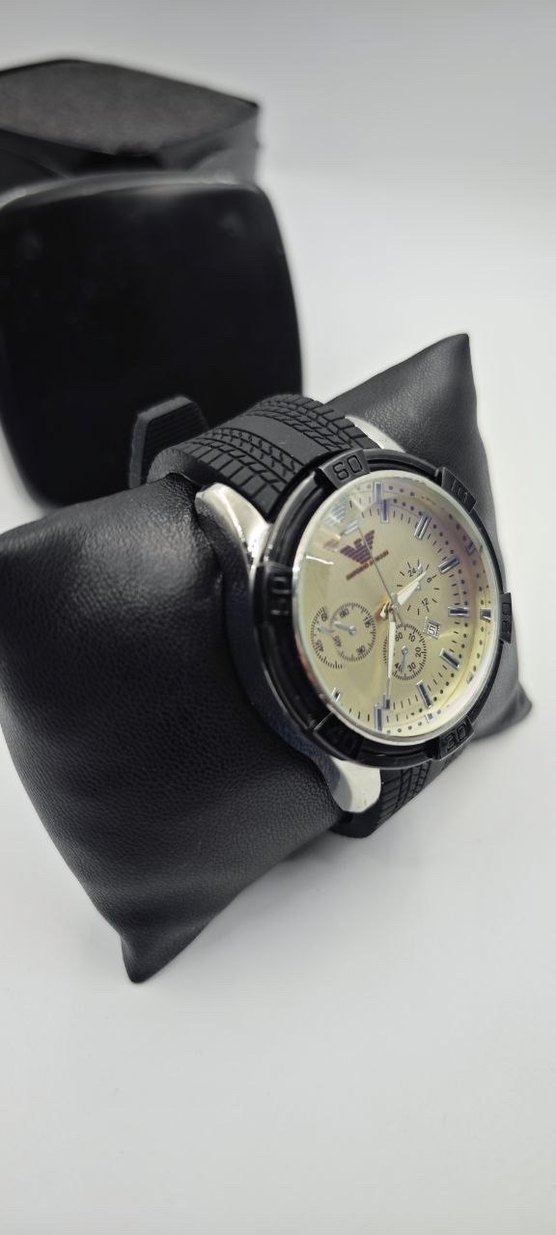 EMPORİO ARMANİ SAAT - Görsel 3