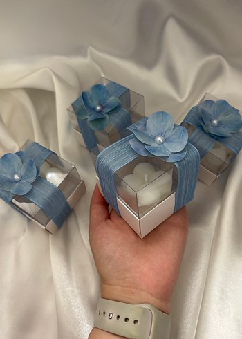 Mavi Çiçekli Hediye Kutusu - Görsel 2