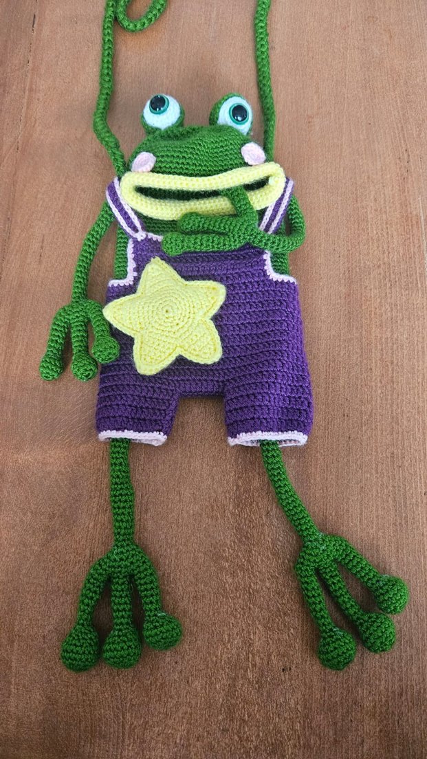 El Yapımı Kurbağa Amigurumi - Görsel 2