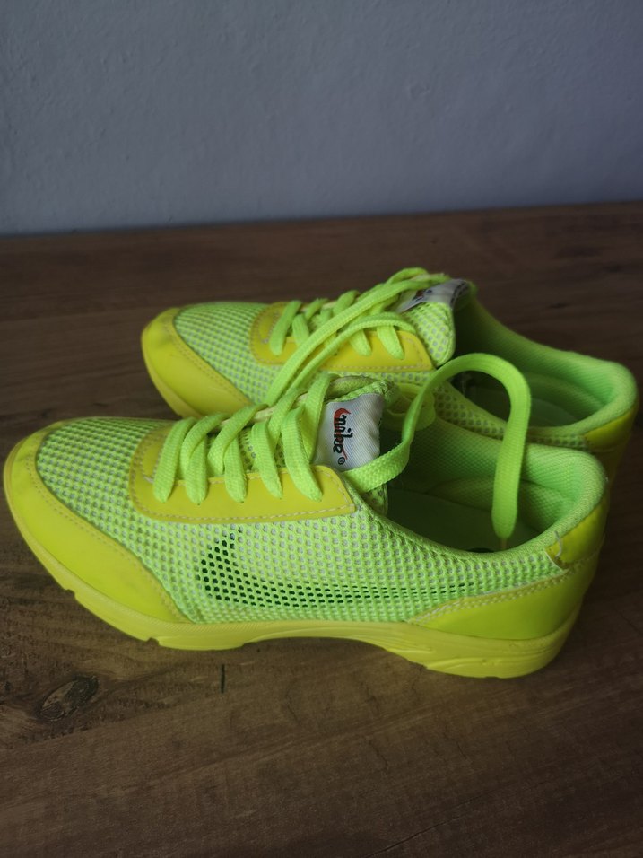 Nike Spor Ayakkabı - Görsel 3