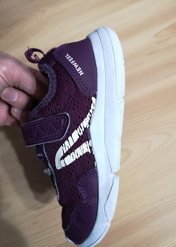 Kız Çocuk Mor Cırt Cırtlı Spor Ayakkabı - Görsel 4