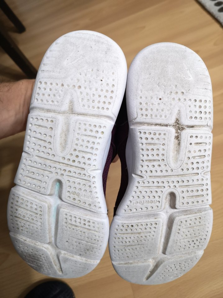 Kız Çocuk Mor Cırt Cırtlı Spor Ayakkabı - Görsel 3