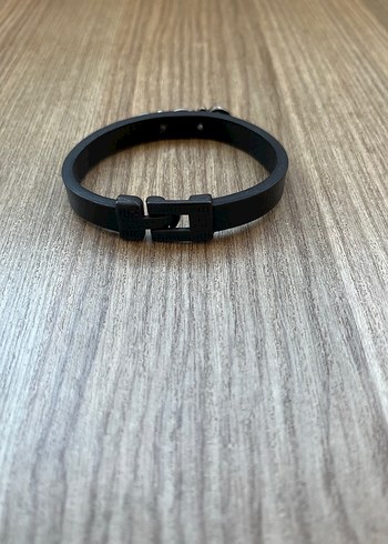 Minimalist Siyah Erkek Biker Bileklik - Görsel 3