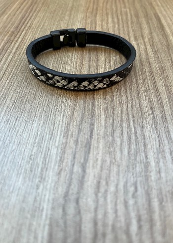 Gri Yılan Desenli Tokalı Bileklik - Görsel 2