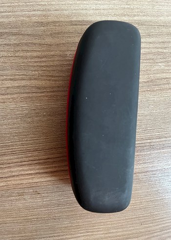 Kırmızı Fermuarlı XESS Gözlük Kutusu - Görsel 4