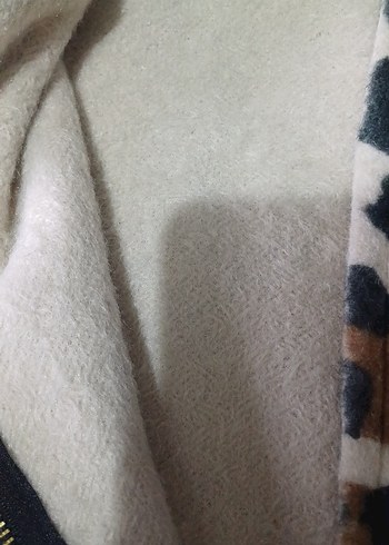 Kapüşonlu Leopar Desenli Kadın Ceket - Görsel 3