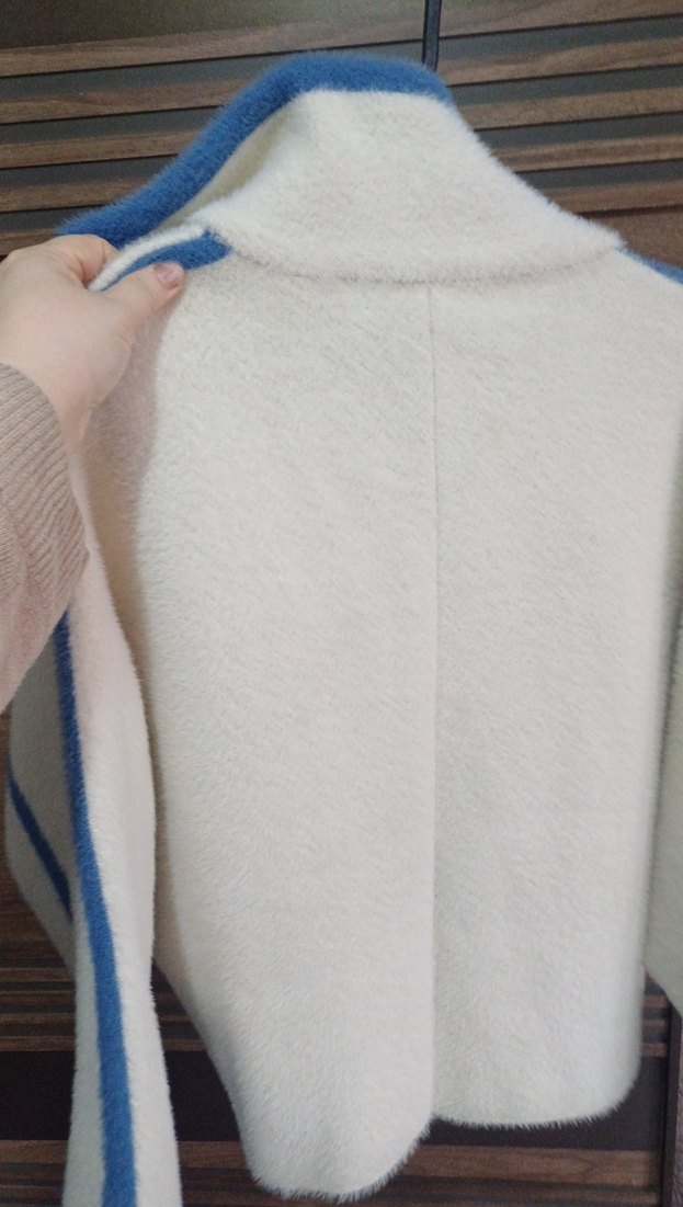 Kadın Beyaz Mini Fermuarlı Polar Ceket - Görsel 4