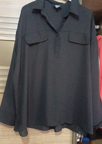 Siyah Düğmeli Kadın Gömlek - Görsel 8