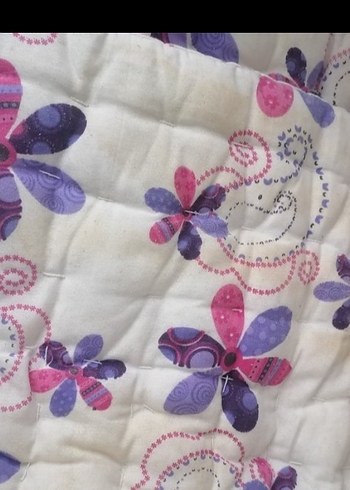 Çiçek Desenli Pastel Renkli Çocuk yün yorgan i - Görsel 2