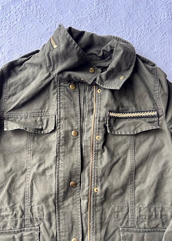 H&M Haki Yeşil Nakış Detaylı Mevsimlik - Görsel 2