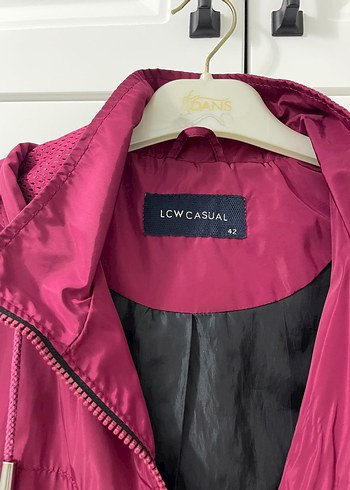 Bordo Kapüşonlu Fermuarlı Kadın Ceket - Görsel 3