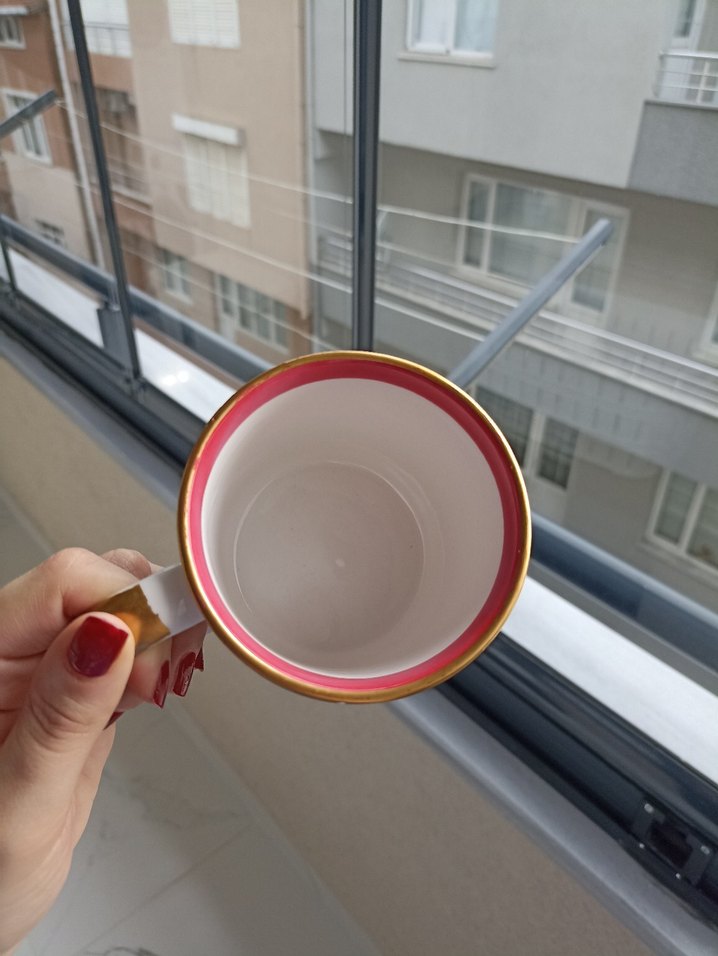 Renkli Kırmızı Desenli Seramik Kupa - Görsel 3