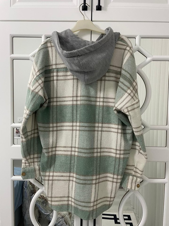 Gri Ekoseli Kapüşonlu Kadın Gömlek - Görsel 4