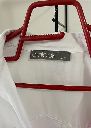 Düğmeli Beyaz Kadın Gömlek - Görsel 3