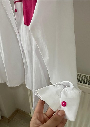 Düğmeli Beyaz Kadın Gömlek - Görsel 4