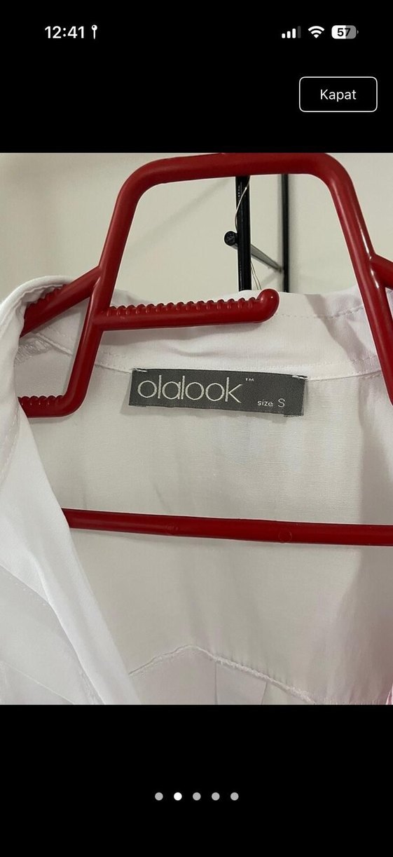 Düğmeli Beyaz Kadın Gömlek - Görsel 3